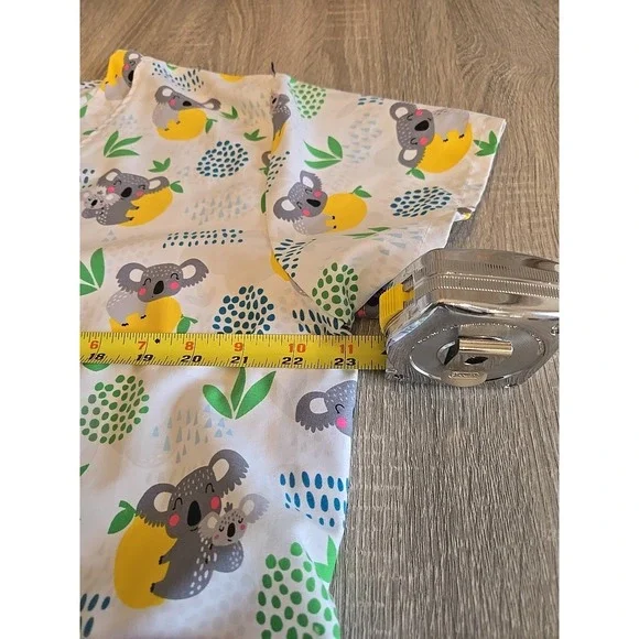 Divine Stretch By JDM White KOALA BEAR Lemon Scrub Top Short Sleeve Sz XL - Picture 3 of 6